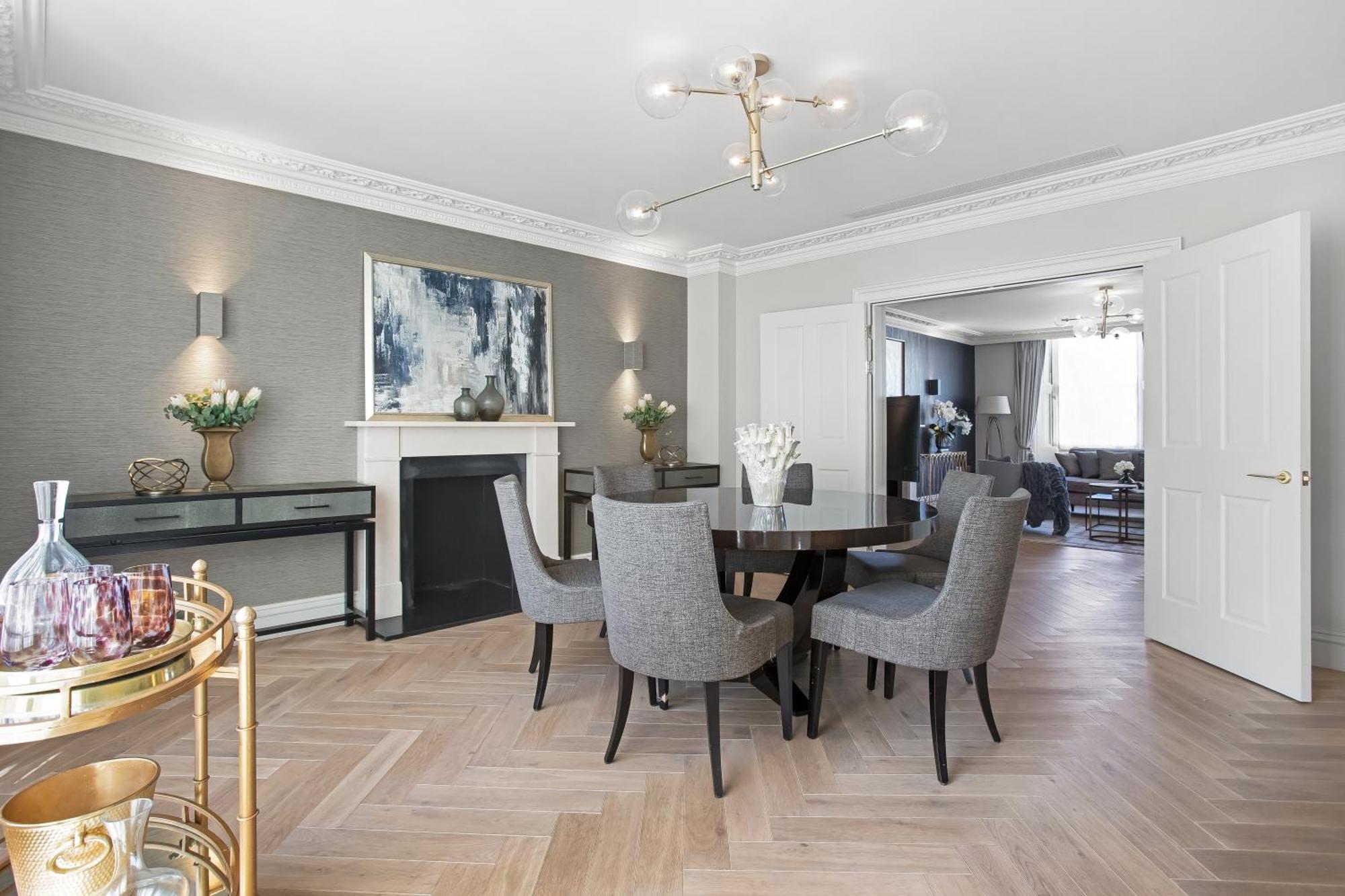 Luxurious Penthouse - Hyde Park- Air Con Apartamento